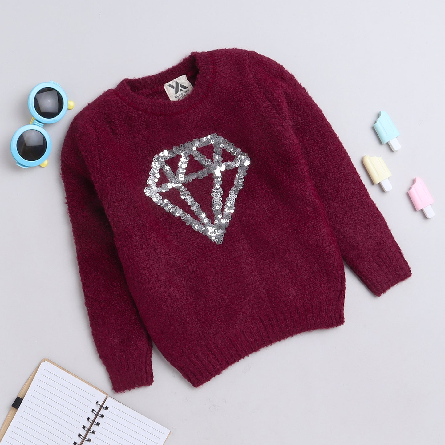 Yellow Apple Luxe Knit Sweater โ Sparkle Style for Young Trendsetters