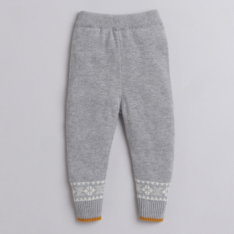 New Born Baby Clothing Set Made with Cotton For All Season With Cardigan Pajama Cap and Pair of Socks