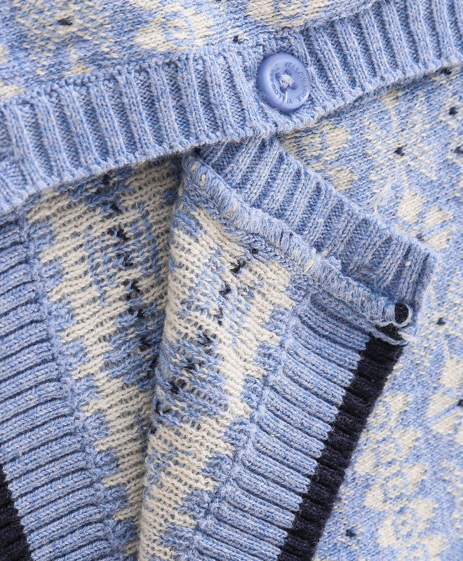 New Born Baby Clothing Set Made with Cotton For All Season With Cardigan Pajama Cap and Pair of Socks