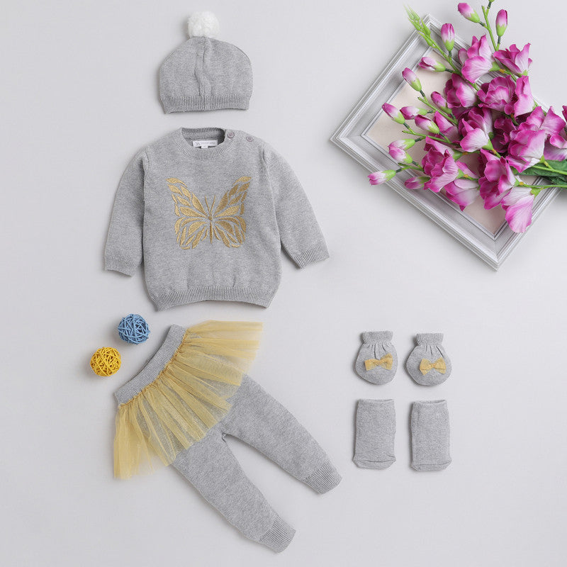 New Born Cotton Baby Set For All Season With Cardigan, Pajama, Cap and Pair of Socks