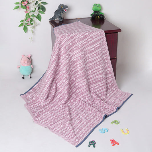 Yellow Apple Knitted Baby Blanket | Soft Warm Jacquard Baby Wrap for Newborns