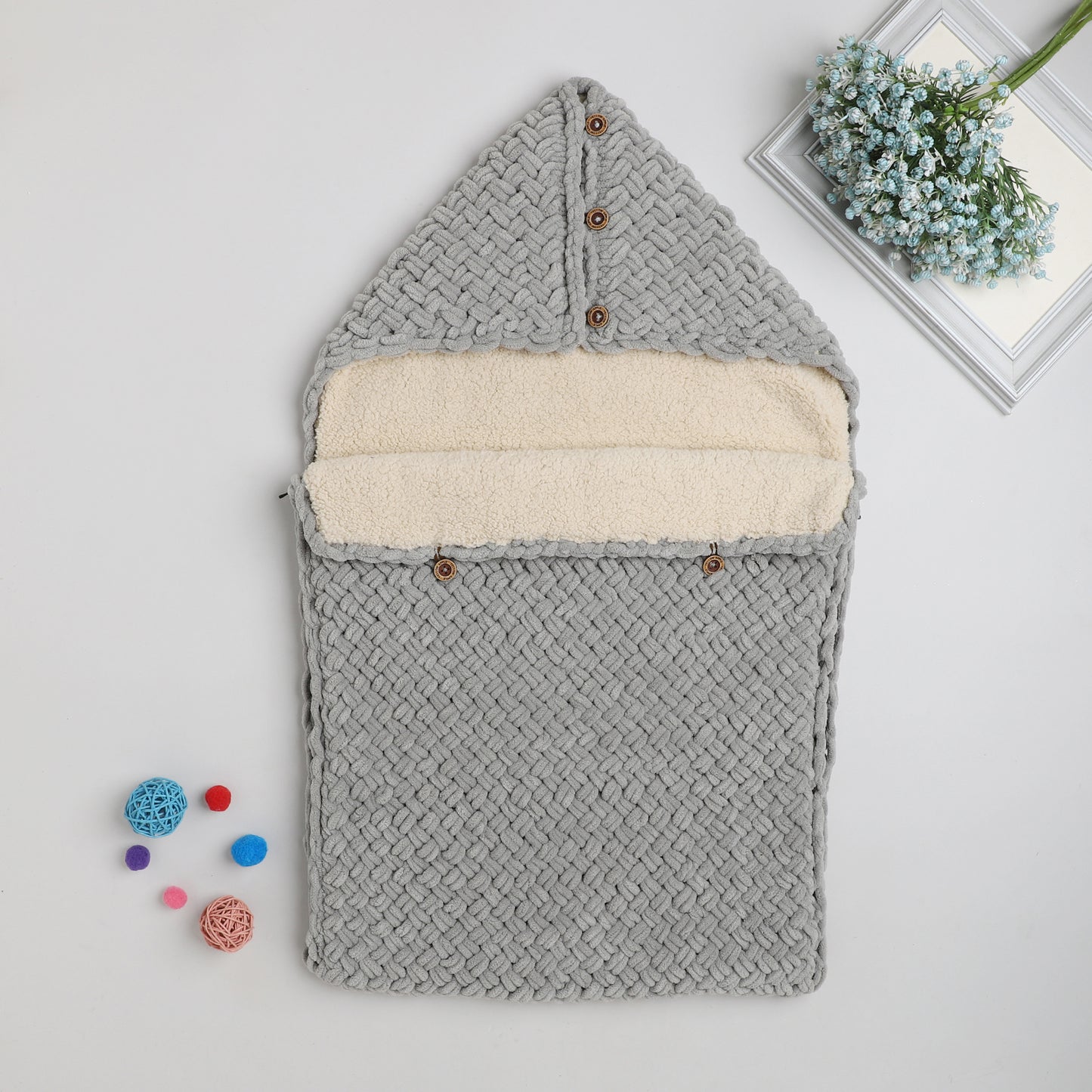 Yellow Apple Knitted Baby Blanket – Soft & Reversible Wrap for Newborns | Premium Comfort & Warmth