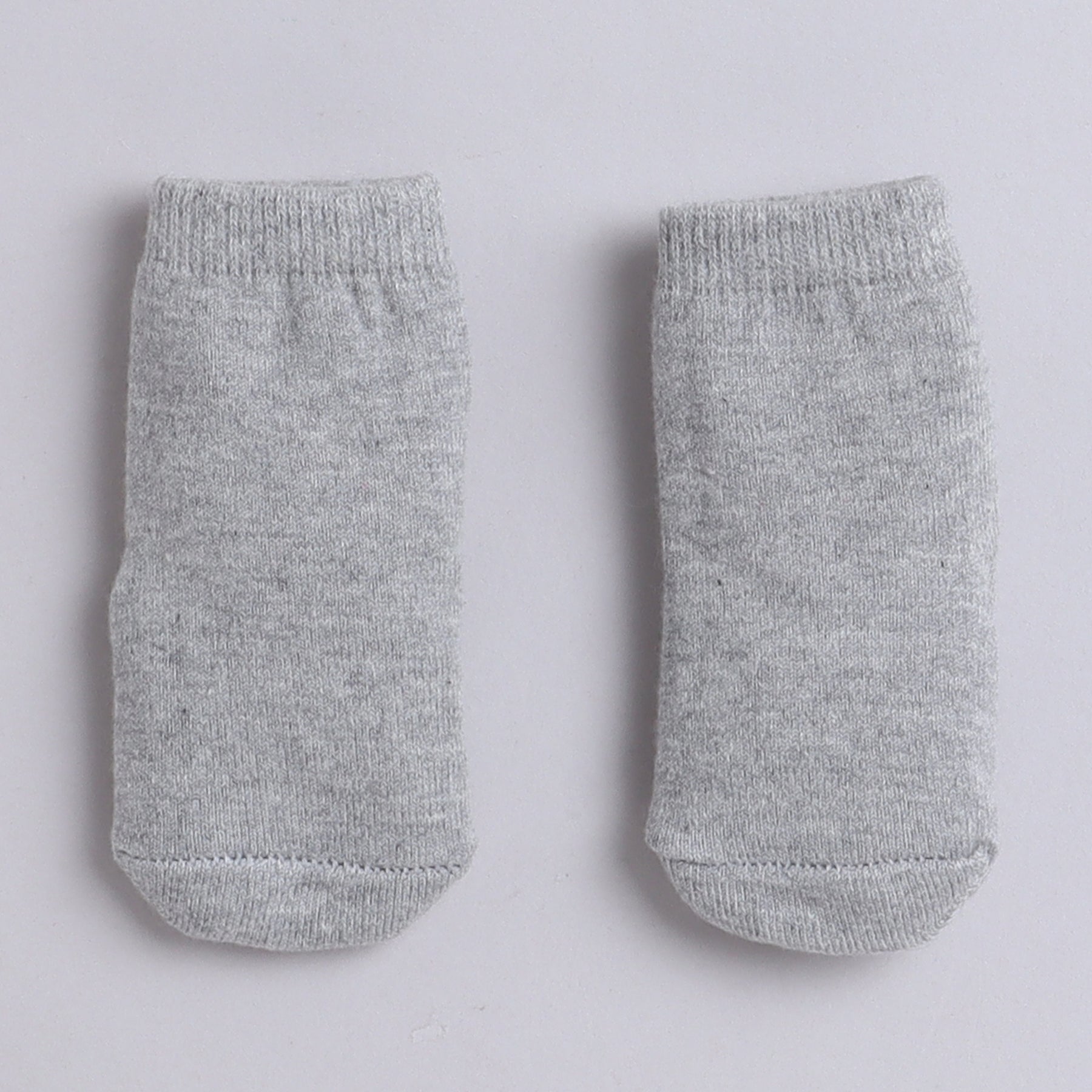 Newborn Cotton Baby Set (Pack of 4) – All Season Soft & Comfortable Unisex Outfit | Top, Bottom, Cap & Socks (0-6 Months)