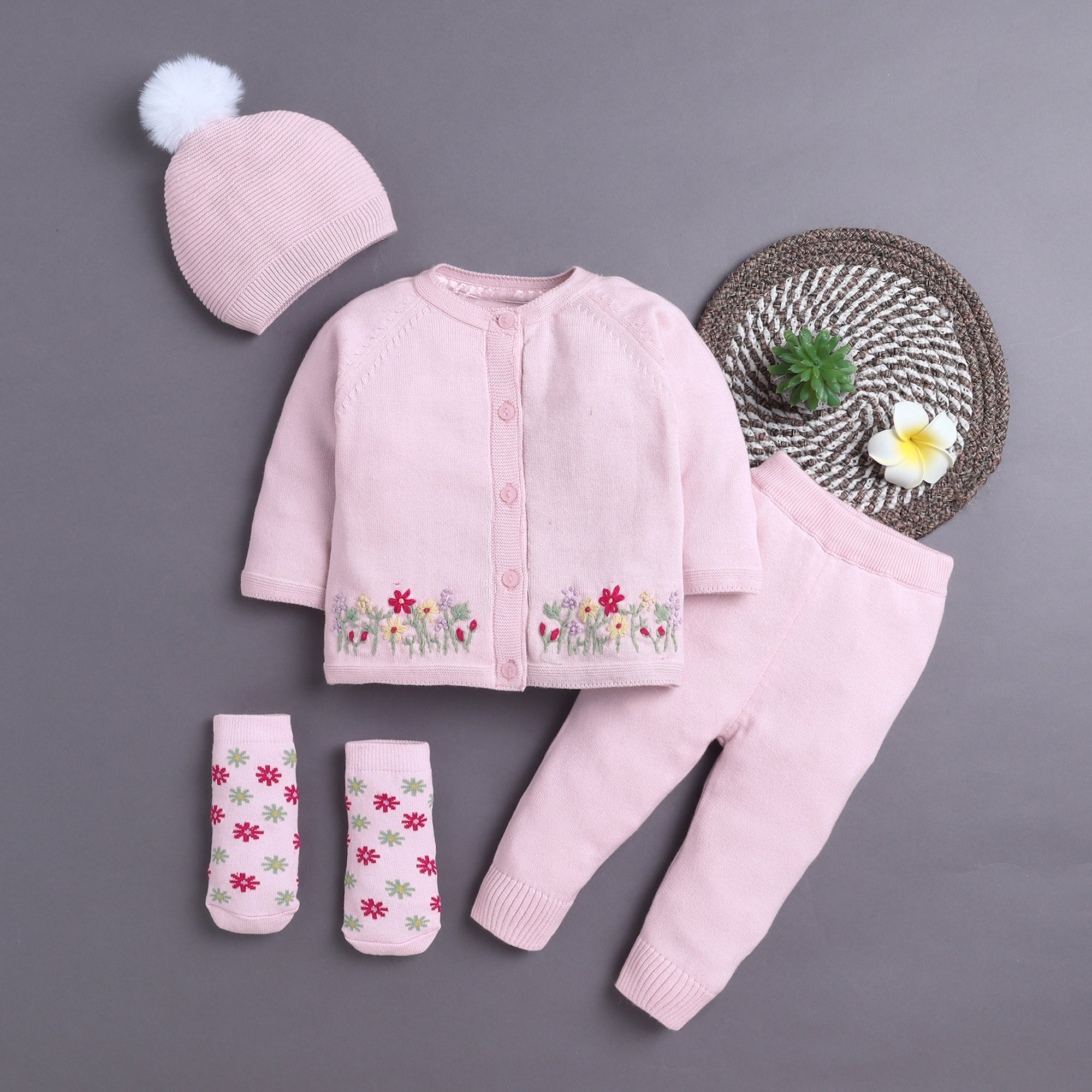 Everyday Unisex Baby Set – All Season Soft Knit Outfit | Stylish & Cozy Combo